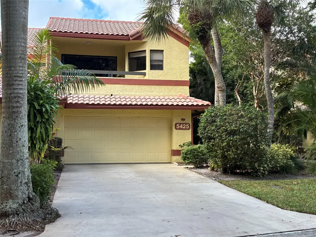 5425 10th Fairway Drive Delray Beach FL 33484