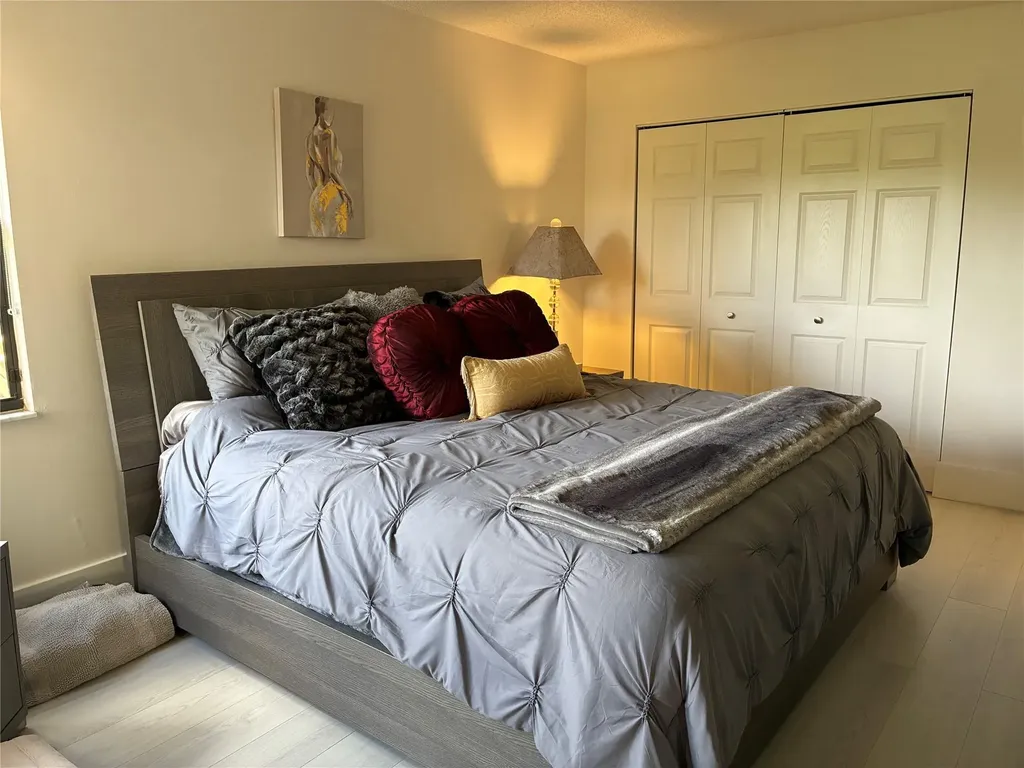 5425 10th Fairway Drive Delray Beach FL 33484