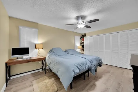 1910 Coquina Way Coral Springs FL 33071