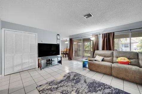1910 Coquina Way Coral Springs FL 33071