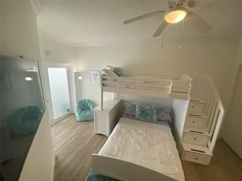 2286 Anchorage Lane Naples FL 34104