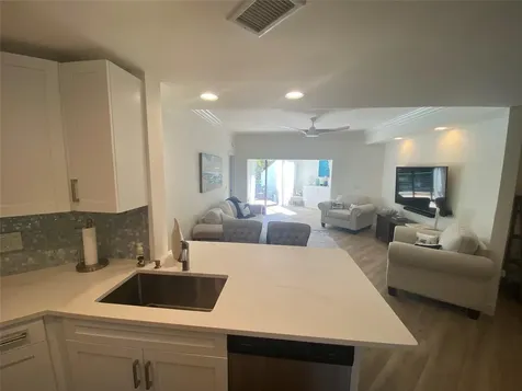 2286 Anchorage Lane Naples FL 34104