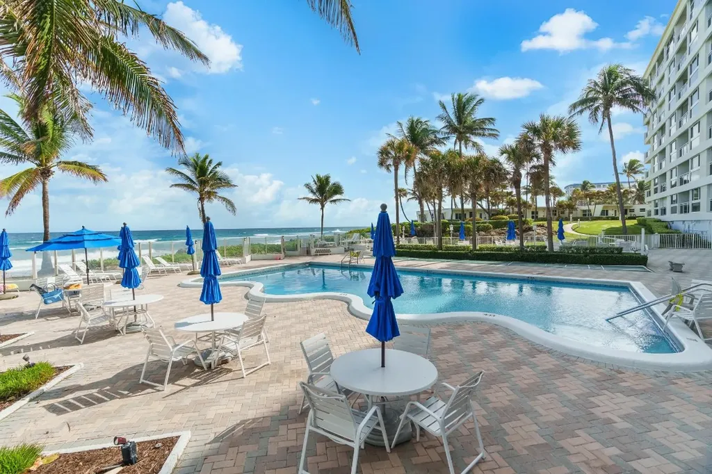 500 SE 21st Avenue Deerfield Beach FL 33441