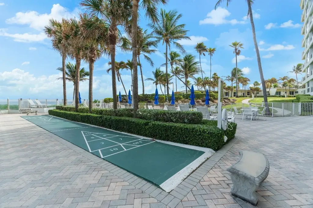 500 SE 21st Avenue Deerfield Beach FL 33441