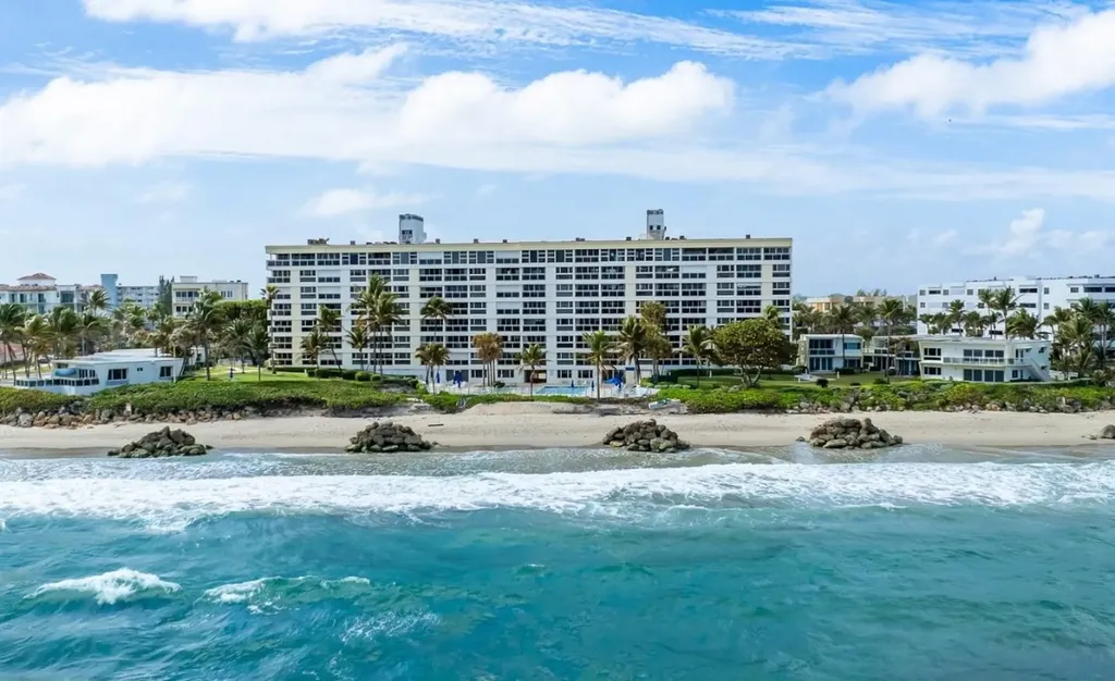 500 SE 21st Avenue Deerfield Beach FL 33441
