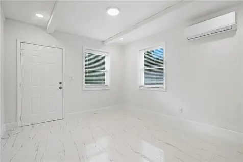 409 N 61st Terrace Hollywood FL 33024