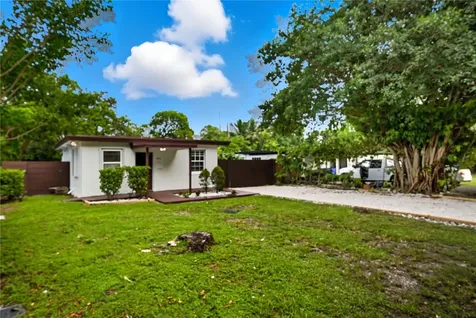 409 N 61st Terrace Hollywood FL 33024