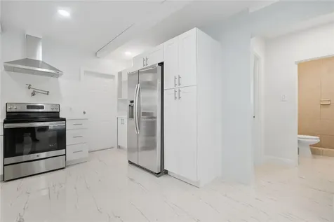 409 N 61st Terrace Hollywood FL 33024