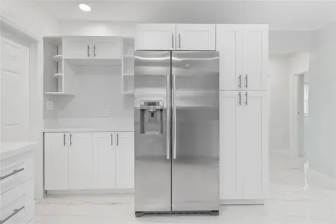 409 N 61st Terrace Hollywood FL 33024