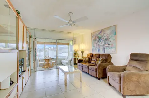 3500 NW 48th Lauderdale Lakes FL 33319