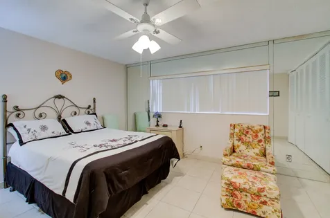 3500 NW 48th Lauderdale Lakes FL 33319