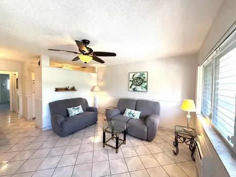 900 SW 10th Terrace Hallandale Beach FL 33009