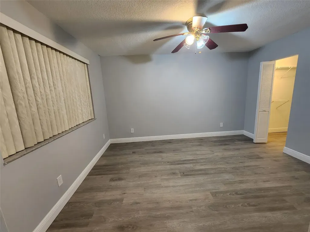1156 NW 106th Terrace Hollywood FL 33026