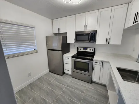1156 NW 106th Terrace Hollywood FL 33026