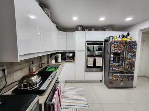 2500 Parkview Drive Hallandale Beach FL 33009