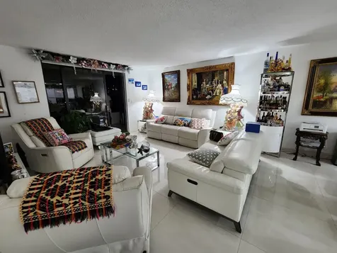 2500 Parkview Drive Hallandale Beach FL 33009