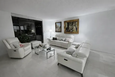 2500 Parkview Drive Hallandale Beach FL 33009