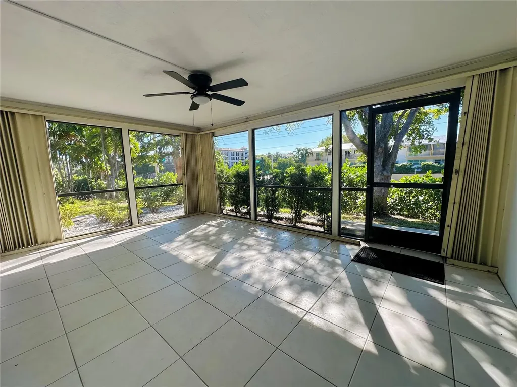 444 Pine Circle Boca Raton FL 33432