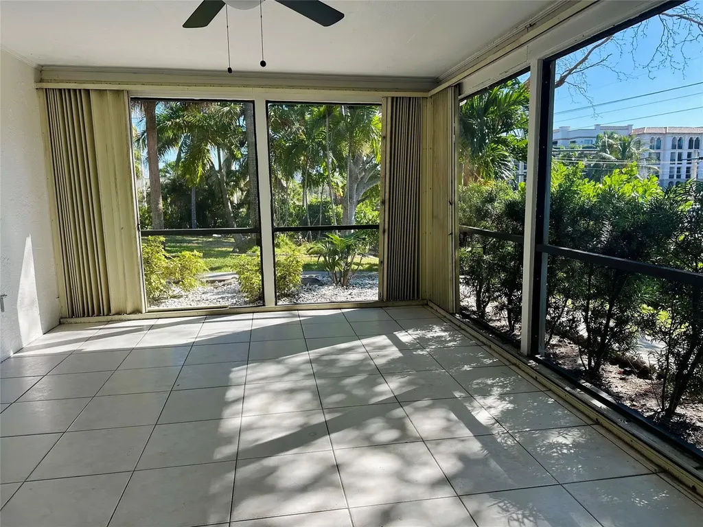 444 Pine Circle Boca Raton FL 33432