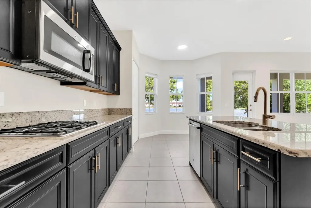 9810 S Miralago Way Parkland FL 33076
