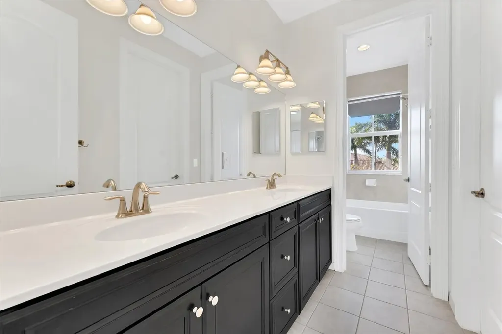 9810 S Miralago Way Parkland FL 33076