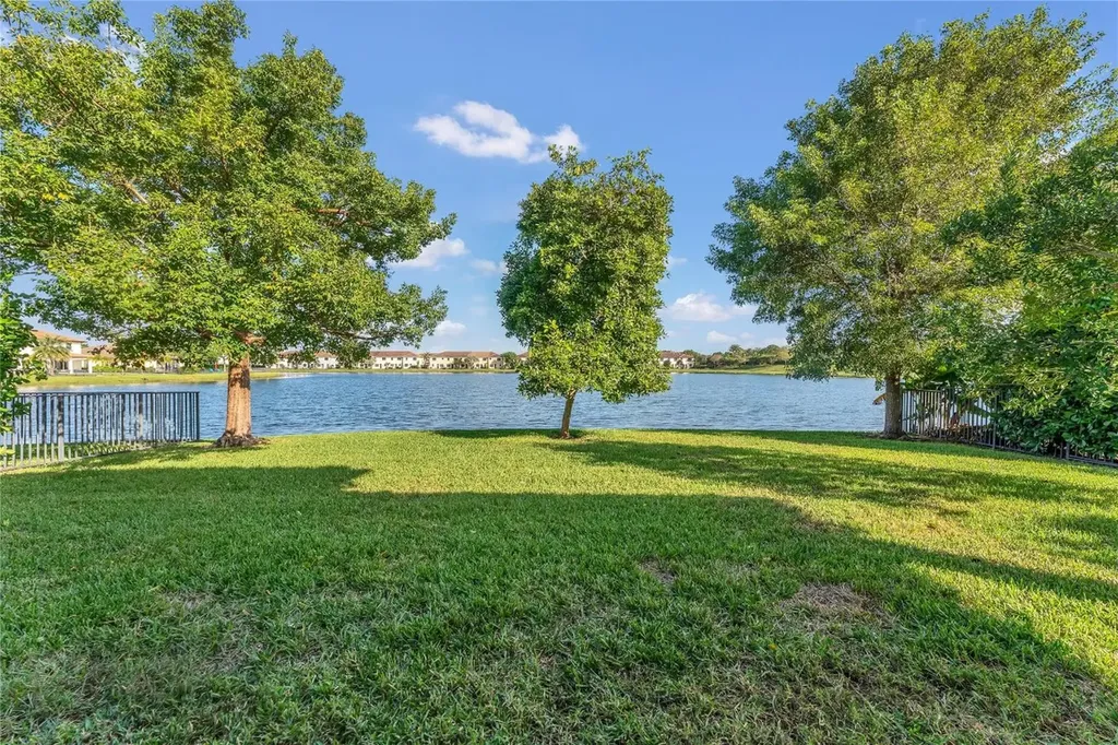 9810 S Miralago Way Parkland FL 33076