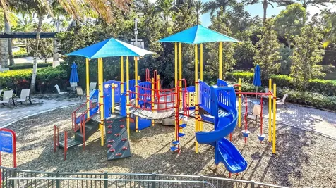 9810 S Miralago Way Parkland FL 33076