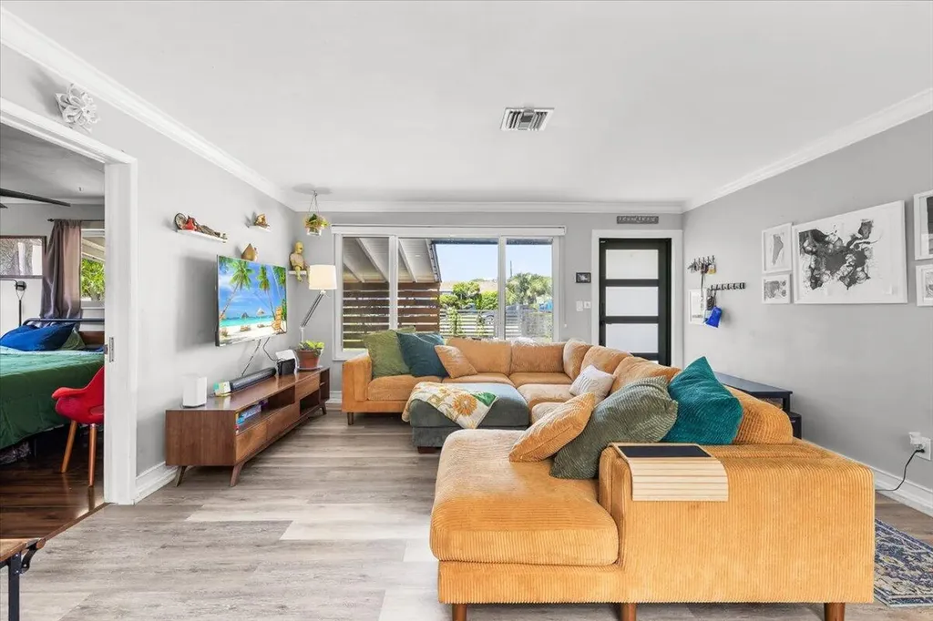 1716 SW 43rd Avenue Fort Lauderdale FL 33317