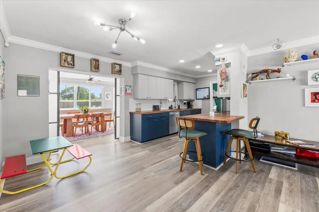 1716 SW 43rd Avenue Fort Lauderdale FL 33317