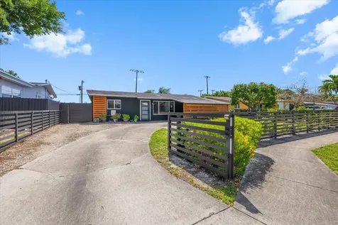 1716 SW 43rd Avenue Fort Lauderdale FL 33317