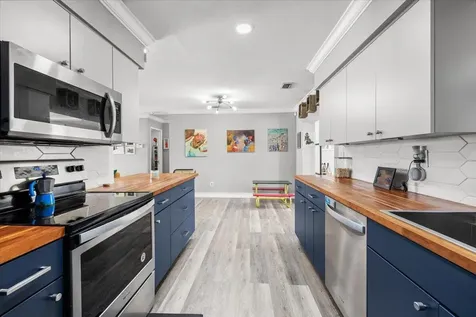 1716 SW 43rd Avenue Fort Lauderdale FL 33317