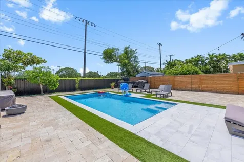 1716 SW 43rd Avenue Fort Lauderdale FL 33317