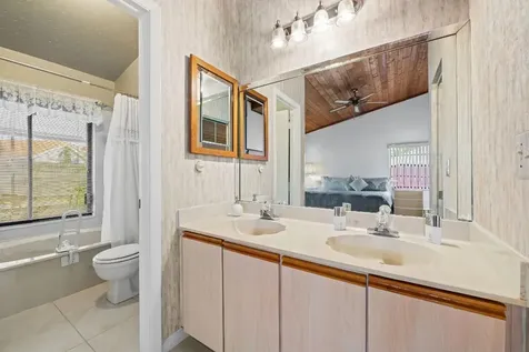 5461 NW 57th Street Tamarac FL 33319