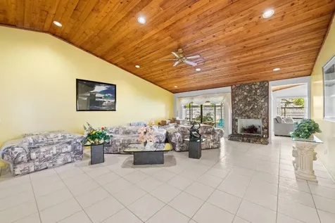 5461 NW 57th Street Tamarac FL 33319