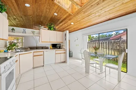 5461 NW 57th Street Tamarac FL 33319