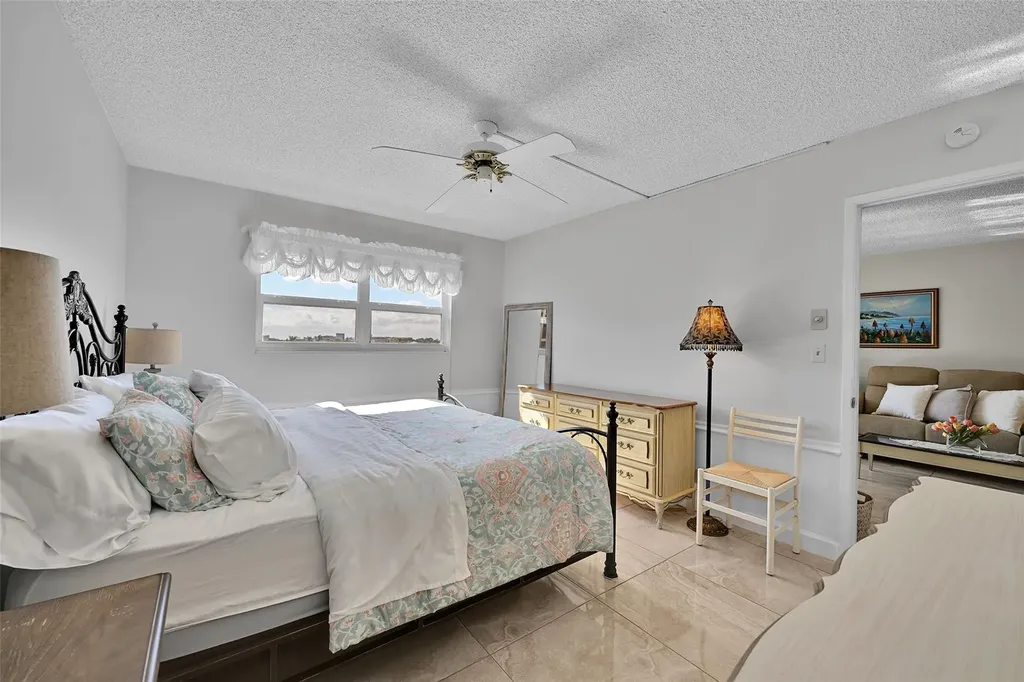 2350 NE 14th Street Causeway Pompano Beach FL 33062