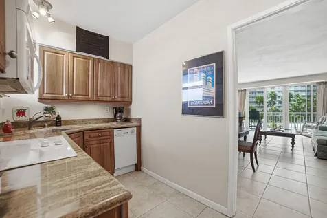 1920 S Ocean Drive Fort Lauderdale FL 33316