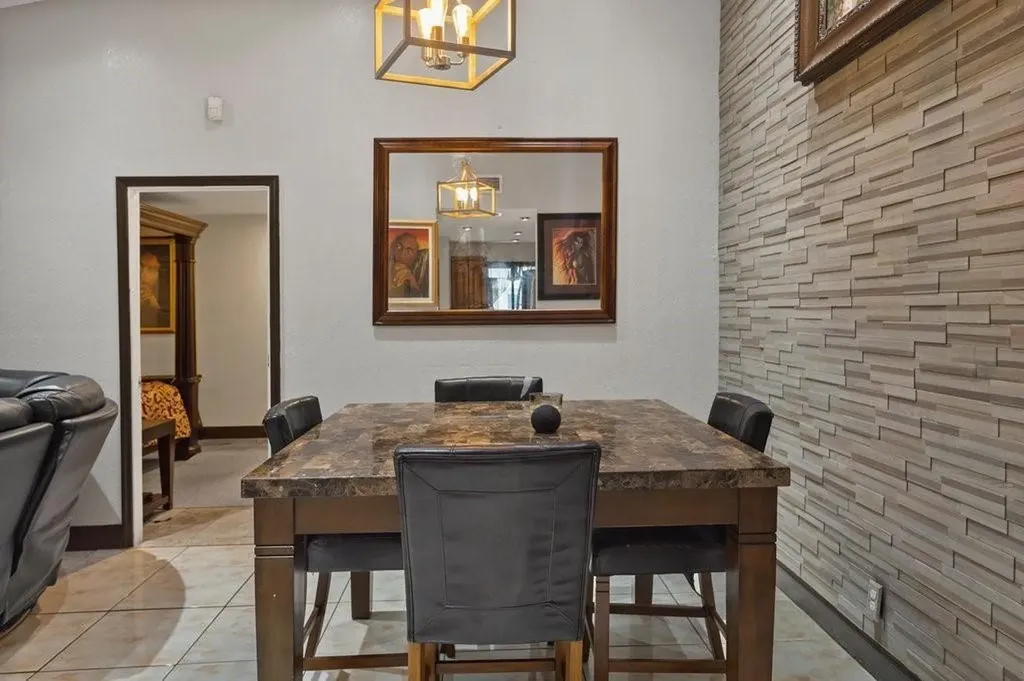 9824 NW 36th Street Sunrise FL 33351