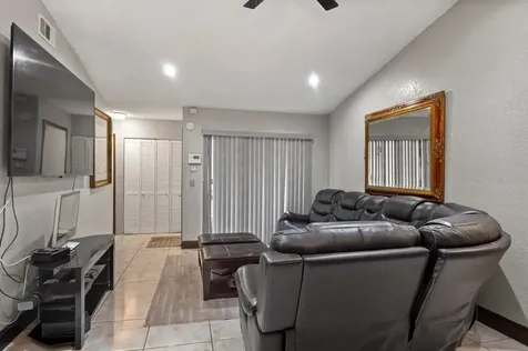 9824 NW 36th Street Sunrise FL 33351