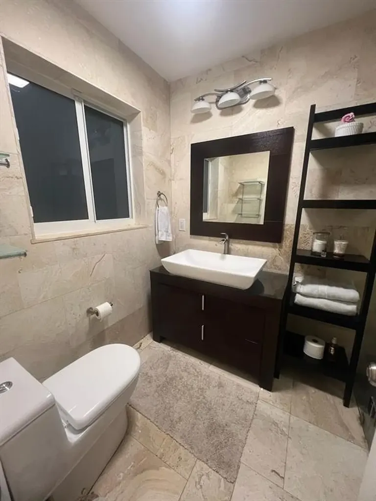 3460 Buchanan Street Hollywood FL 33021
