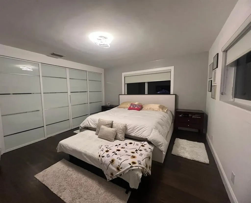 3460 Buchanan Street Hollywood FL 33021