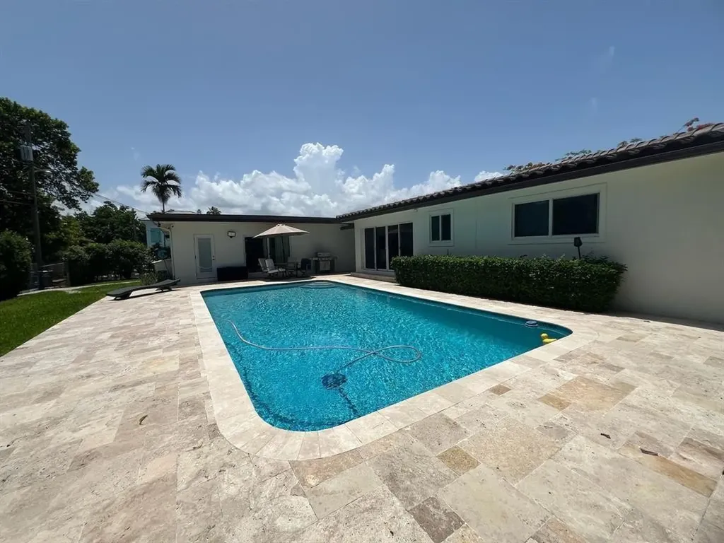 3460 Buchanan Street Hollywood FL 33021