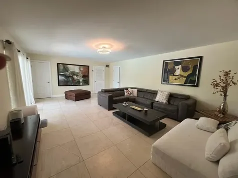 3460 Buchanan Street Hollywood FL 33021