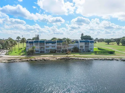7807 Golf Circle Drive Margate FL 33063