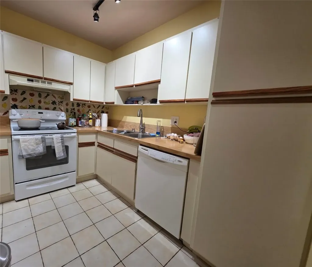 817 SE 12th Court Fort Lauderdale FL 33316