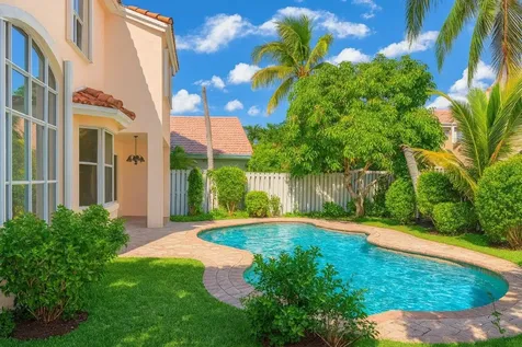 19101 NW 11th Street Pembroke Pines FL 33029