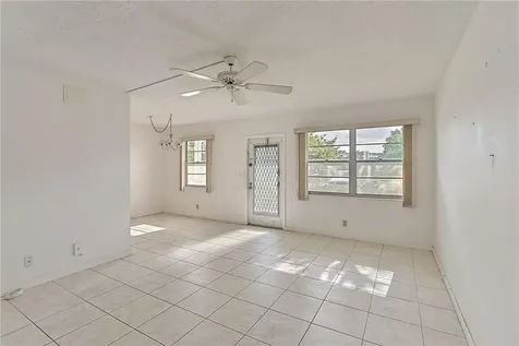 167 Grantham Deerfield Beach FL 33442