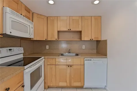 167 Grantham Deerfield Beach FL 33442