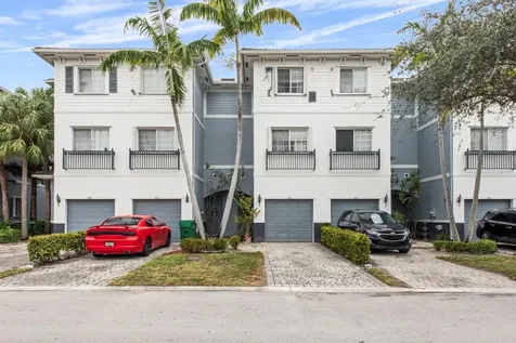 1425 NW 36th Way Lauderhill FL 33311