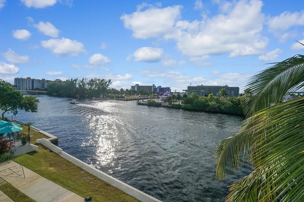 1609 N Riverside Drive Pompano Beach FL 33062